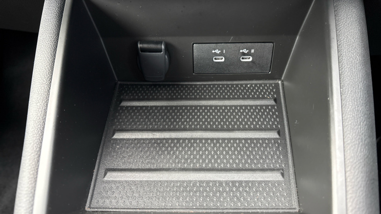 Renault Symbioz 1.6 E-Tech FHEV 145 Techno 5dr Auto Hybrid Estate